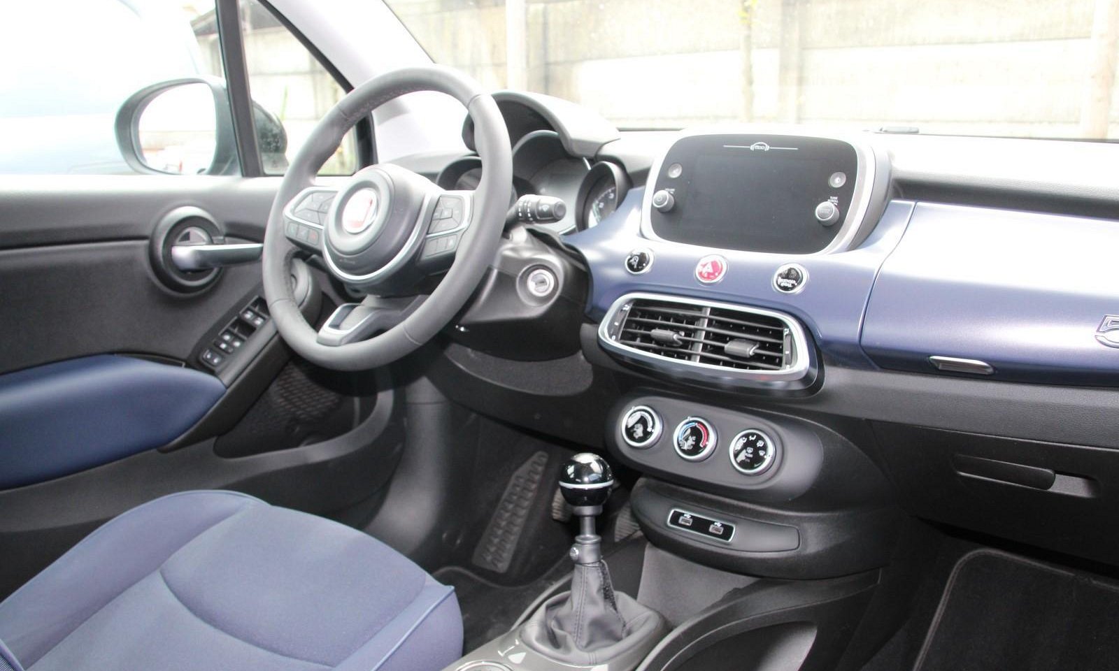 Fiat 500X - 1.0 / airco / navi / parkeerhulp achter