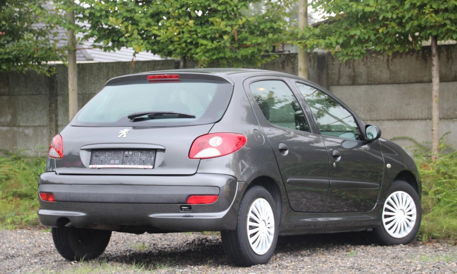 Peugeot 206+ - slechts 80.000km!!