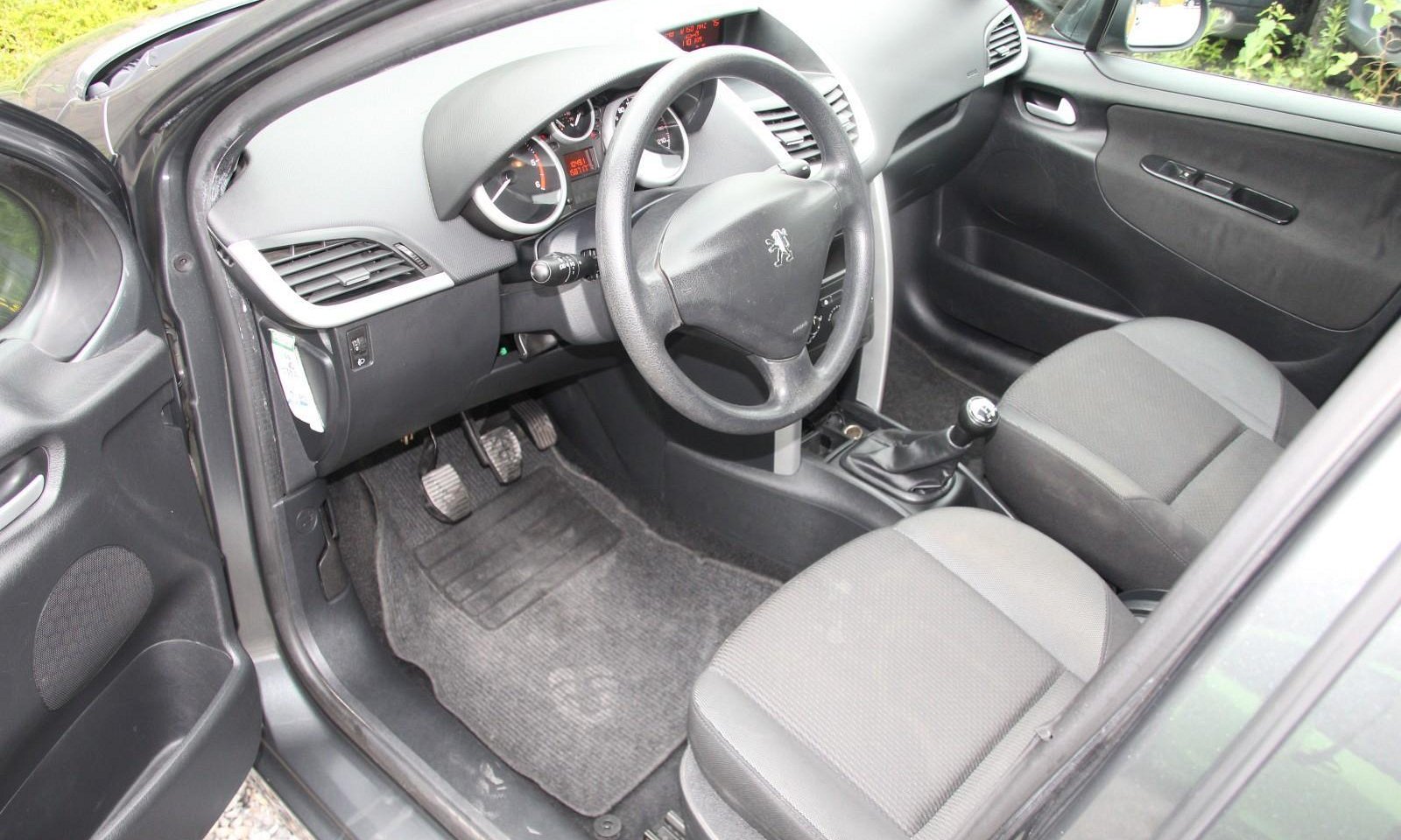 Peugeot 207 SW - 1.6HDI stationwagen