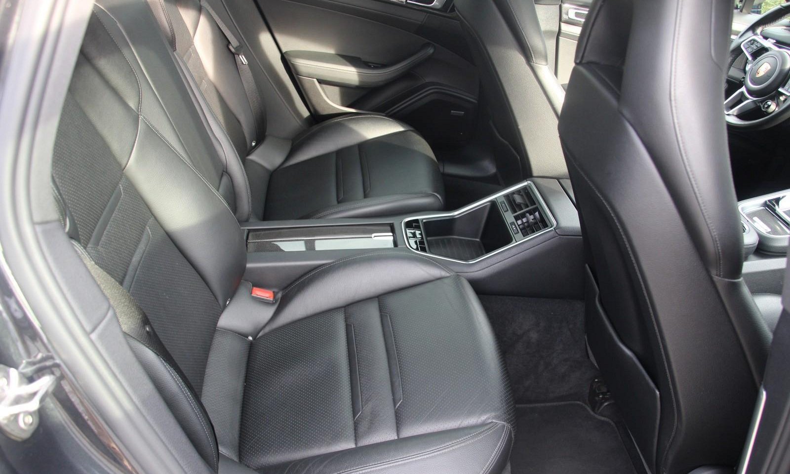 Porsche panamera - 3.0i hybride