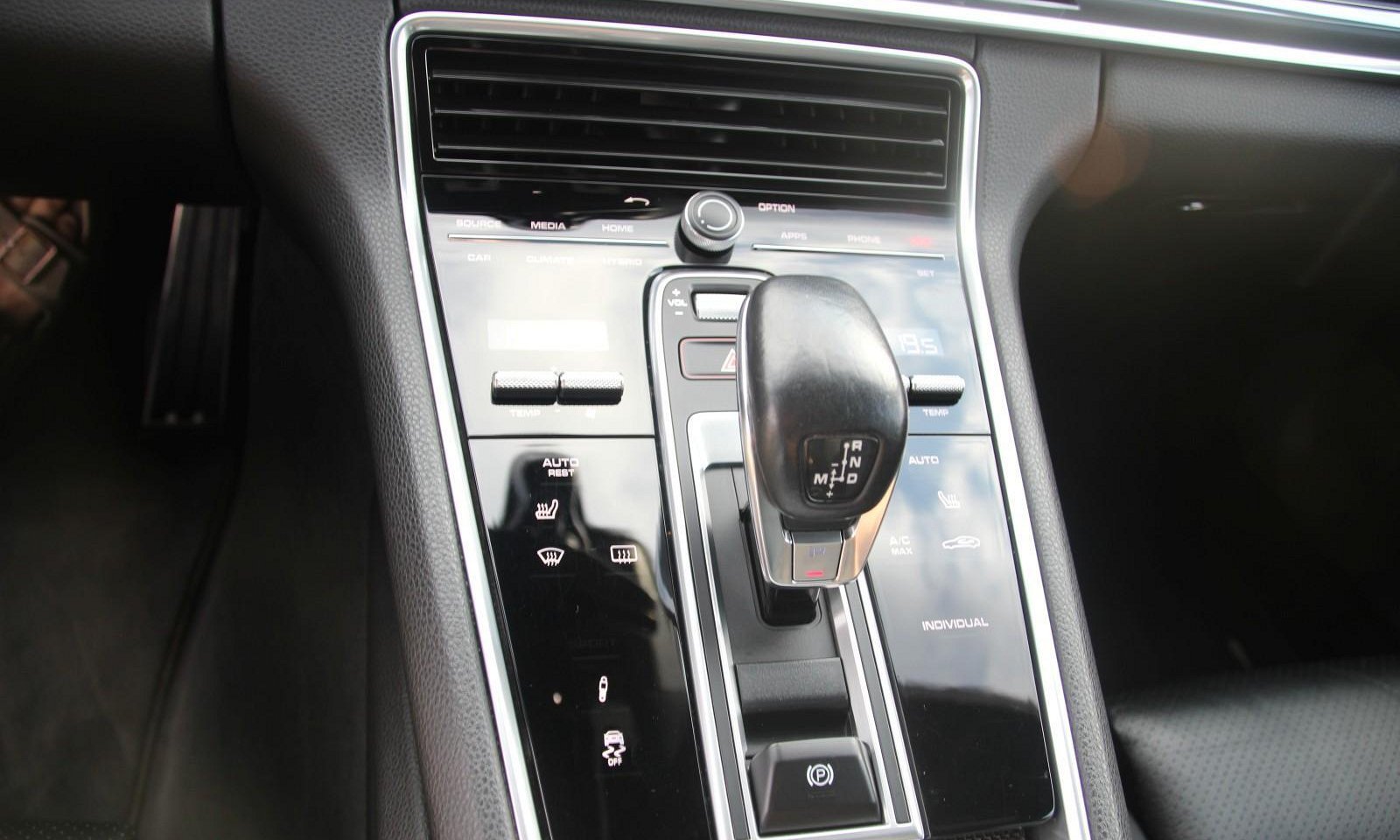 Porsche panamera - 3.0i hybride